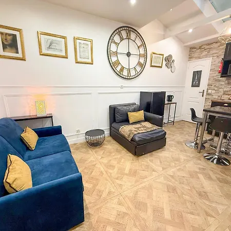 38 Atelier Mona Lisa Париж